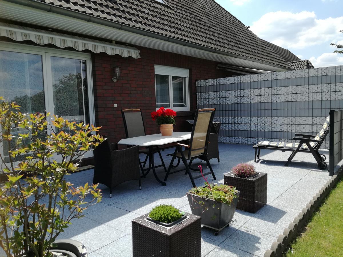 Marina Lägenhet Bleckede Exteriör bild